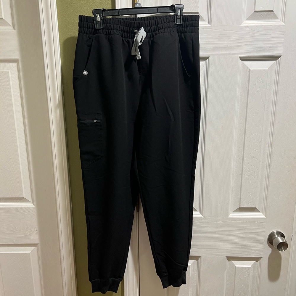 Fig scrub bottoms